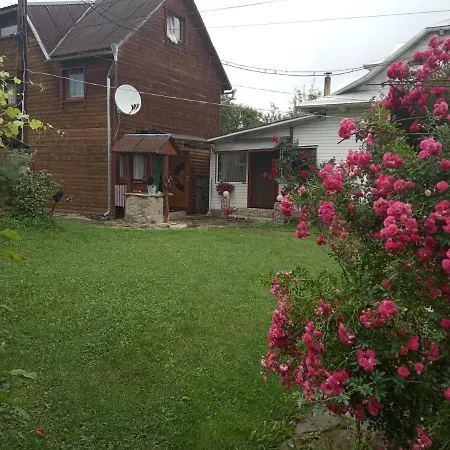 Pidkova Lodge *