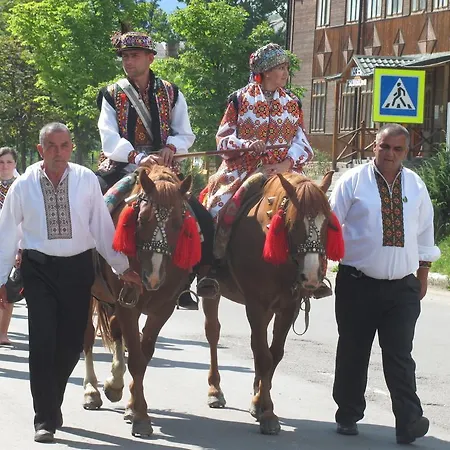 Pidkova *