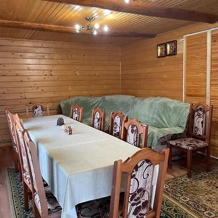 Pidkova Lodge *